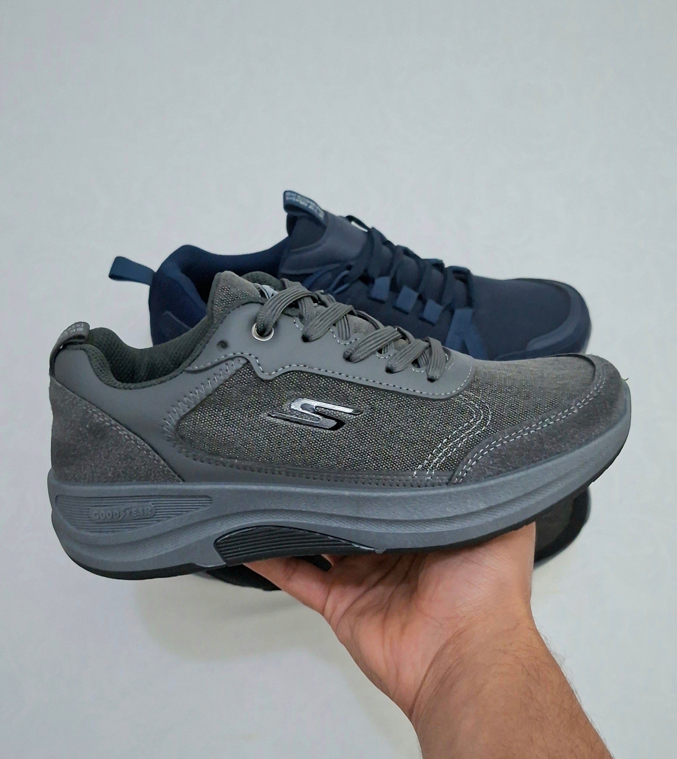 Sketchers ultra